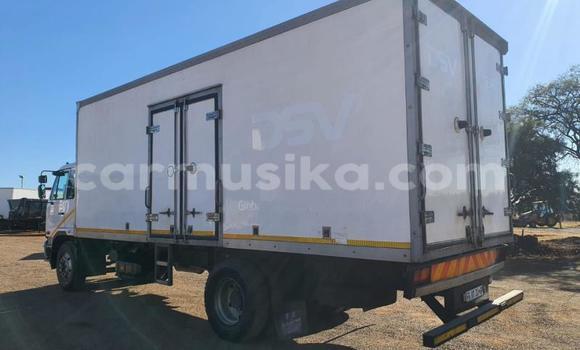 Buy Used Nissan UD White Truck in Beitbridge in Matabeleland South Buy Used Nissan UD White Truck in Beitbridge in Matabeleland South