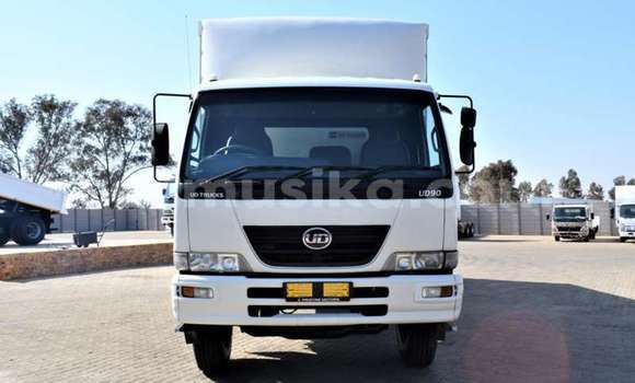 Buy Used Nissan UD White Truck in Beitbridge in Matabeleland South Buy Used Nissan UD White Truck in Beitbridge in Matabeleland South