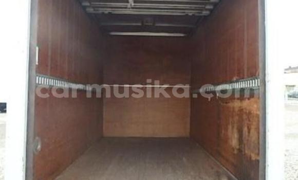 Buy Used Isuzu Elf Other Truck in Beitbridge in Matabeleland South Buy Used Isuzu Elf Other Truck in Beitbridge in Matabeleland South