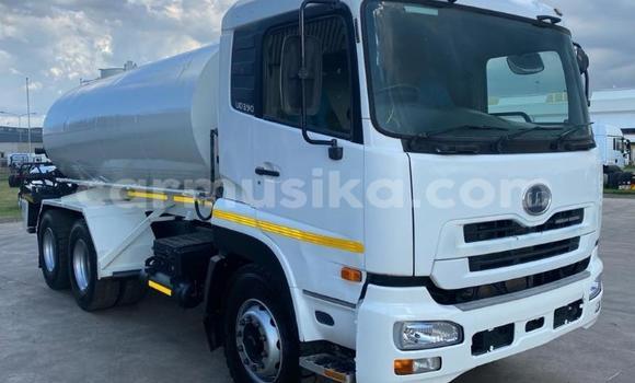 Nunua Ilio tumika Nissan UD Nyingine Lori ndani ya Beitbridge nchini Matabeleland Kusini