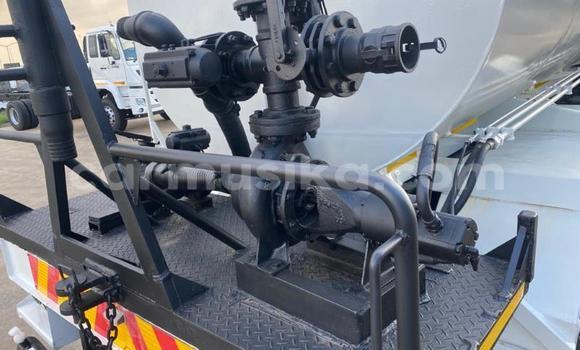 Buy Used Nissan UD Other Truck in Beitbridge in Matabeleland South Buy Used Nissan UD Other Truck in Beitbridge in Matabeleland South