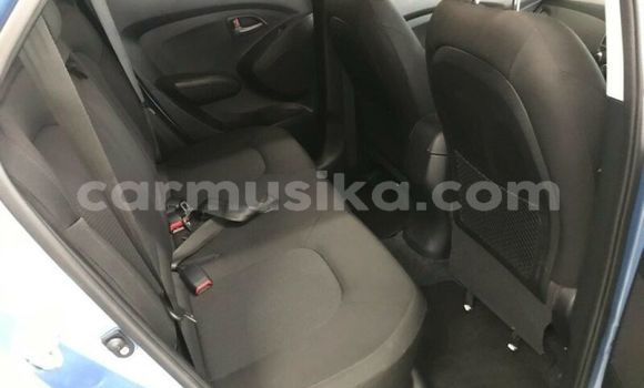 Acheter Occasion Voiture Hyundai ix35 Bleu à Beitbridge, Matabeleland South Acheter Occasion Voiture Hyundai ix35 Bleu à Beitbridge, Matabeleland South