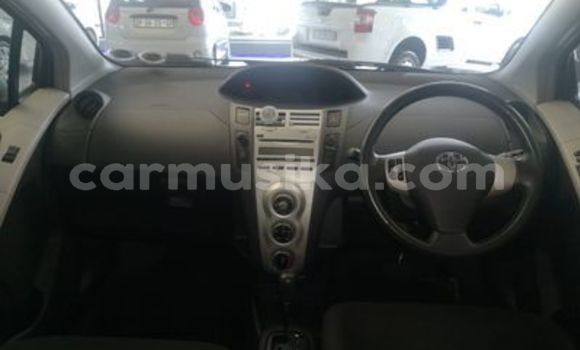 Buy Used Toyota Yaris Blue Car in Beitbridge in Matabeleland South Buy Used Toyota Yaris Blue Car in Beitbridge in Matabeleland South