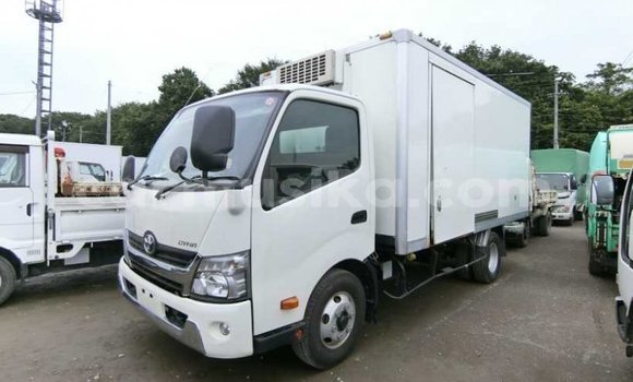 Nunua Ilio tumika Toyota Dyna Nyingine Lori ndani ya Beitbridge nchini Matabeleland Kusini Nunua Ilio tumika Toyota Dyna Nyingine Lori ndani ya Beitbridge nchini Matabeleland Kusini