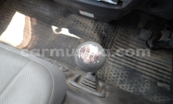 Acheter Occasion Voiture Mazda Bongo Blanc à Beitbridge, Matabeleland South Acheter Occasion Voiture Mazda Bongo Blanc à Beitbridge, Matabeleland South