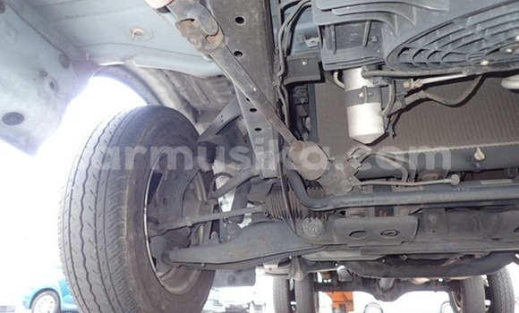 Acheter Occasion Voiture Mazda Bongo Blanc à Beitbridge, Matabeleland South Acheter Occasion Voiture Mazda Bongo Blanc à Beitbridge, Matabeleland South