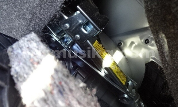 Acheter Occasion Voiture Toyota Auris Gris à Beitbridge, Matabeleland South Acheter Occasion Voiture Toyota Auris Gris à Beitbridge, Matabeleland South