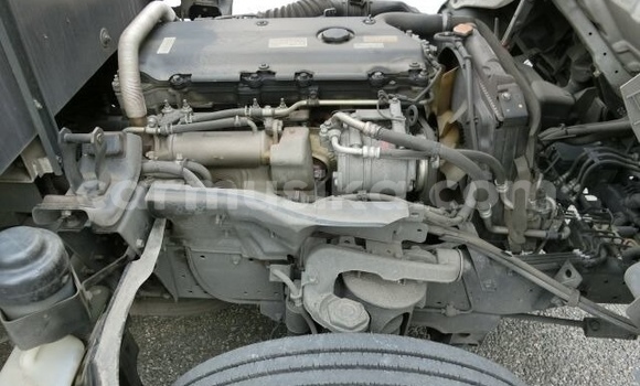 Acheter Occasion Voiture Isuzu 117 Blanc à Beitbridge, Matabeleland South Acheter Occasion Voiture Isuzu 117 Blanc à Beitbridge, Matabeleland South