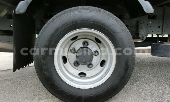 Acheter Occasion Voiture Isuzu 117 Blanc à Beitbridge, Matabeleland South Acheter Occasion Voiture Isuzu 117 Blanc à Beitbridge, Matabeleland South