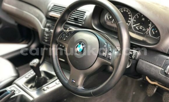 Tenga Tsaru BMW 3–Series Bhuruu Mota in Beitbridge in Matabeleland South Tenga Tsaru BMW 3–Series Bhuruu Mota in Beitbridge in Matabeleland South
