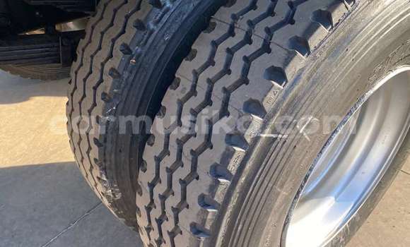 Acheter Occasion Voiture Pontiac 6000 Blanc à Beitbridge, Matabeleland South Acheter Occasion Voiture Pontiac 6000 Blanc à Beitbridge, Matabeleland South