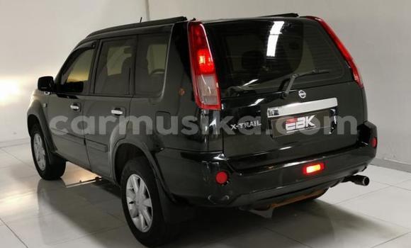 Nunua Ilio tumika Nissan X–Trail Nyeusi Gari ndani ya Beitbridge nchini Matabeleland Kusini