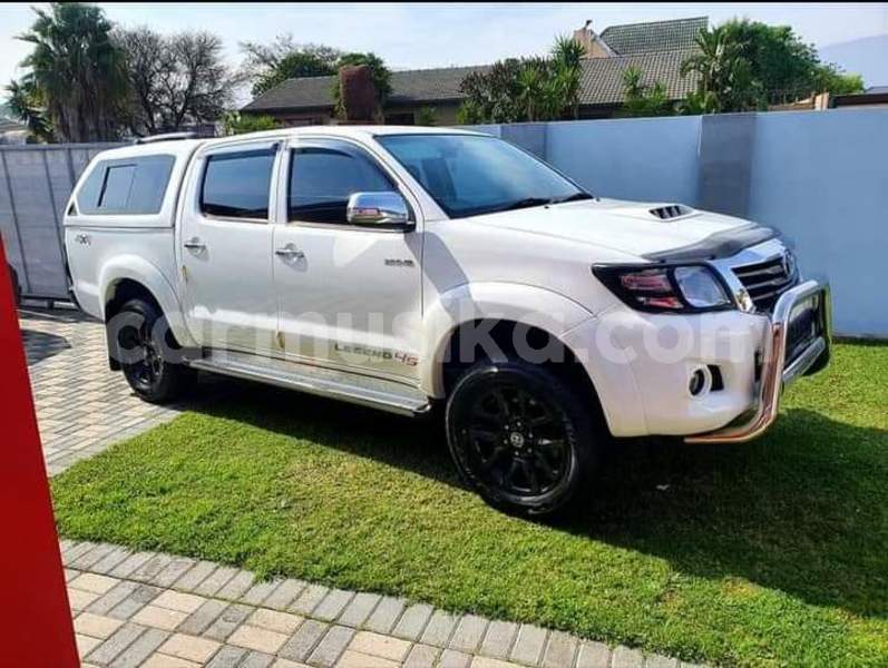 Big with watermark toyota hilux matabeleland south beitbridge 23918