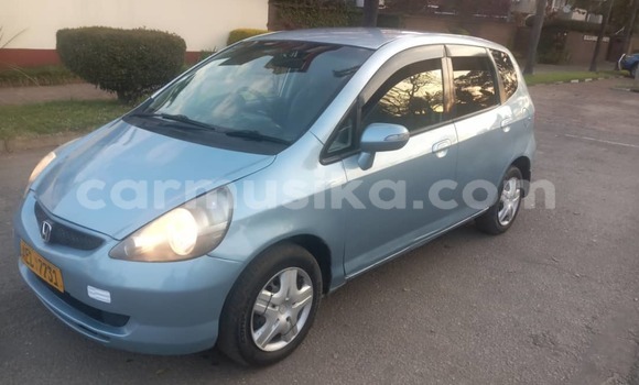 Buy Used Honda Fit Blue Car in Harare in Harare Buy Used Honda Fit Blue Car in Harare in Harare