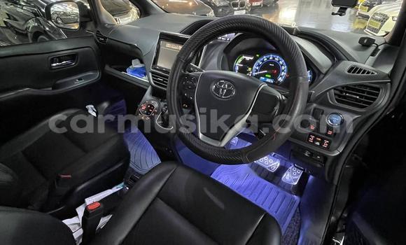 Buy Used Toyota Nadia Black Car in Beitbridge in Matabeleland South Buy Used Toyota Nadia Black Car in Beitbridge in Matabeleland South