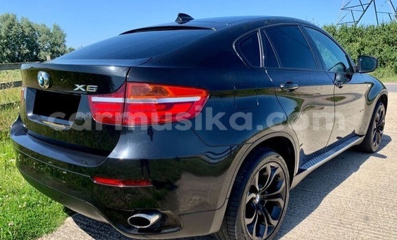 Tenga Tsaru BMW X6 M Nhema Mota in Beitbridge in Matabeleland South Tenga Tsaru BMW X6 M Nhema Mota in Beitbridge in Matabeleland South