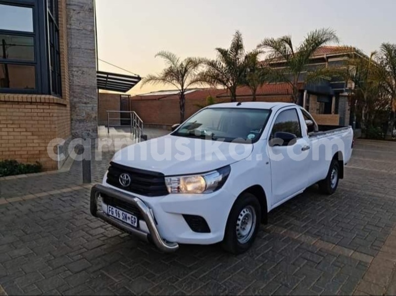 Big with watermark toyota hilux matabeleland south beitbridge 23929