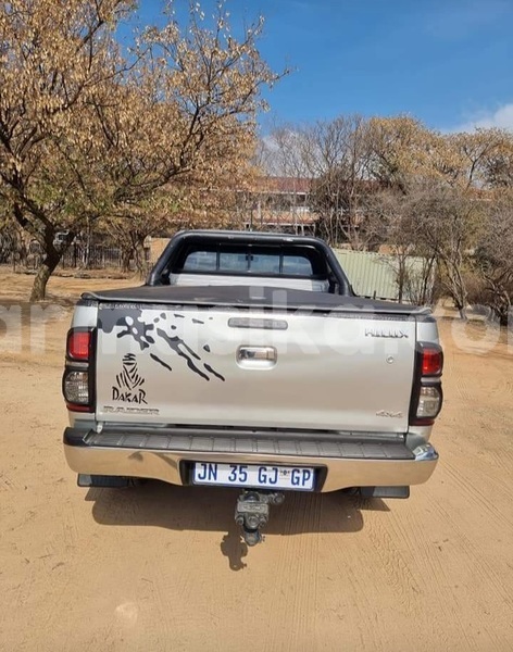 Big with watermark toyota hilux matabeleland south beitbridge 23930