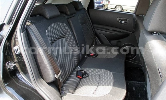 Nunua Ilio tumika Nissan Dualis Nyeusi Gari ndani ya Beitbridge nchini Matabeleland Kusini Nunua Ilio tumika Nissan Dualis Nyeusi Gari ndani ya Beitbridge nchini Matabeleland Kusini