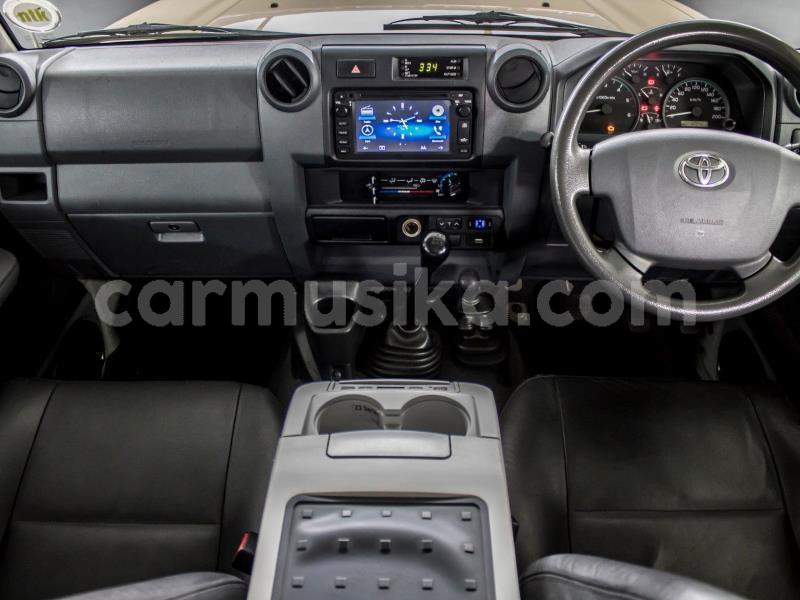 Big with watermark toyota land cruiser matabeleland south beitbridge 23938