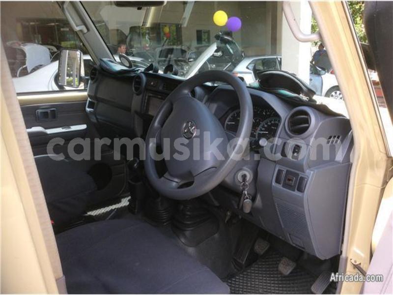 Big with watermark toyota land cruiser matabeleland south beitbridge 23938