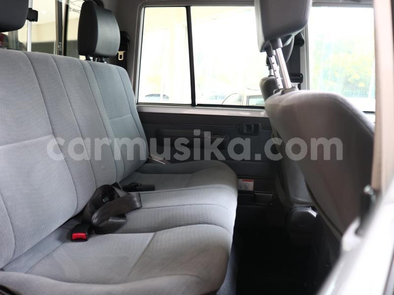 Big with watermark toyota land cruiser matabeleland south beitbridge 23938