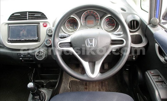 Acheter Occasion Voiture Honda Fit Bleu à Beitbridge, Matabeleland South Acheter Occasion Voiture Honda Fit Bleu à Beitbridge, Matabeleland South