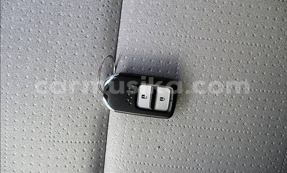 Nunua Ilio tumika Honda Fit Nyeupe Gari ndani ya Beitbridge nchini Matabeleland Kusini Nunua Ilio tumika Honda Fit Nyeupe Gari ndani ya Beitbridge nchini Matabeleland Kusini