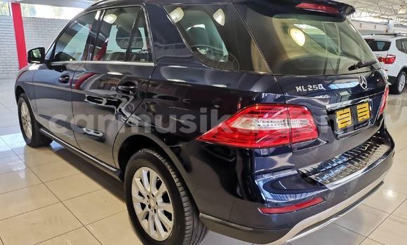 Acheter Occasion Voiture Mercedes‒Benz ML–Class Autre à Beitbridge, Matabeleland South Acheter Occasion Voiture Mercedes‒Benz ML–Class Autre à Beitbridge, Matabeleland South