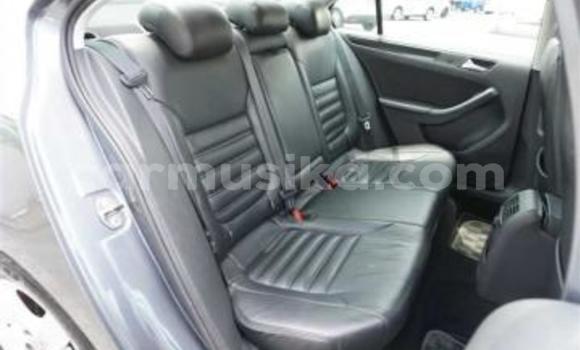 Buy Used Volkswagen Jetta Silver Car in Beitbridge in Matabeleland South Buy Used Volkswagen Jetta Silver Car in Beitbridge in Matabeleland South