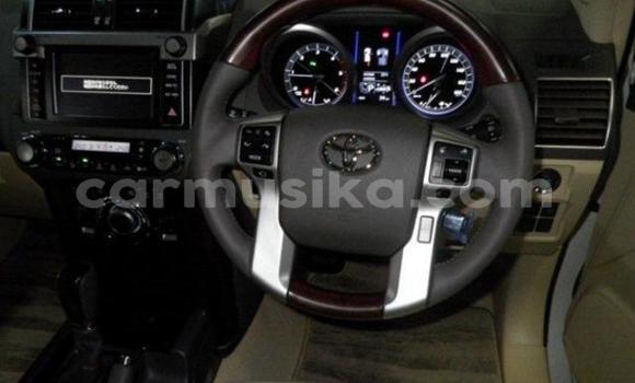 Acheter Occasion Voiture Toyota Prado Blanc à Beitbridge, Matabeleland South Acheter Occasion Voiture Toyota Prado Blanc à Beitbridge, Matabeleland South