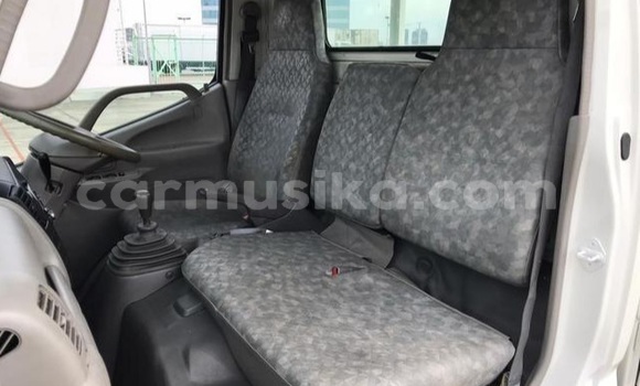 Tenga Tsaru Toyota Dyna Chena Rori in Beitbridge in Matabeleland South Tenga Tsaru Toyota Dyna Chena Rori in Beitbridge in Matabeleland South