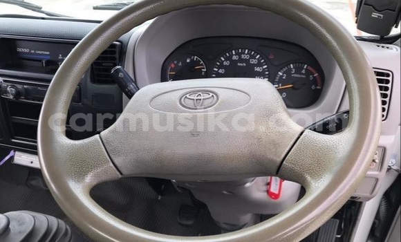 Tenga Tsaru Toyota Dyna Chena Rori in Beitbridge in Matabeleland South Tenga Tsaru Toyota Dyna Chena Rori in Beitbridge in Matabeleland South