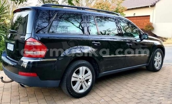 Buy Used Mercedes‒Benz 250 Black Car in Beitbridge in Matabeleland South Buy Used Mercedes‒Benz 250 Black Car in Beitbridge in Matabeleland South