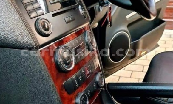 Buy Used Mercedes‒Benz 250 Black Car in Beitbridge in Matabeleland South Buy Used Mercedes‒Benz 250 Black Car in Beitbridge in Matabeleland South