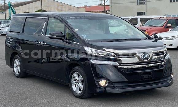 Nunua Imported Toyota Vellfire Nyeusi Gari ndani ya Harare nchini Harare