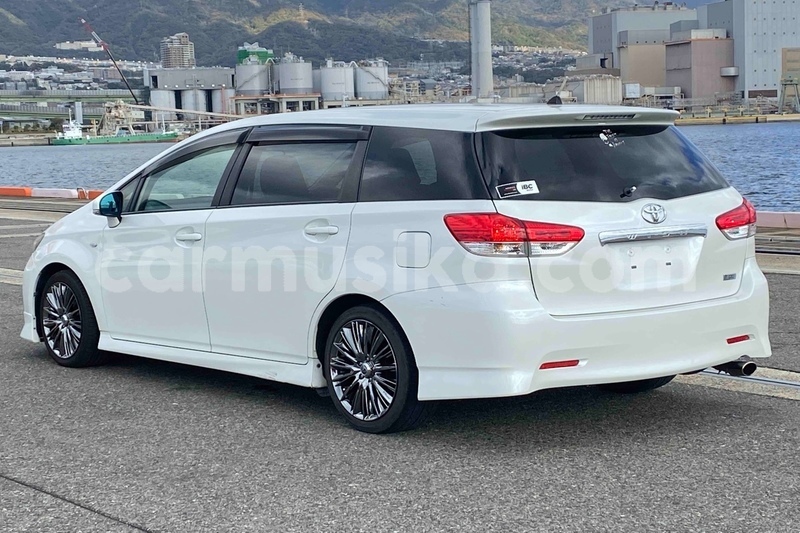 Big with watermark toyota wish bulawayo bulawayo 23981