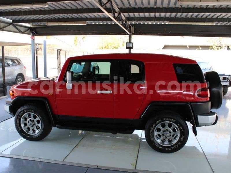 Big with watermark toyota fj cruiser matabeleland south beitbridge 23984