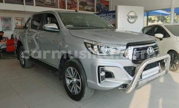Tenga Tsaru Toyota Hilux Sirivha Mota in Beitbridge in Matabeleland South
