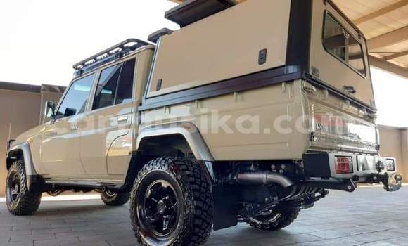 Tenga Tsaru Toyota Land Cruiser Zvimwe Mota in Beitbridge in Matabeleland South Tenga Tsaru Toyota Land Cruiser Zvimwe Mota in Beitbridge in Matabeleland South