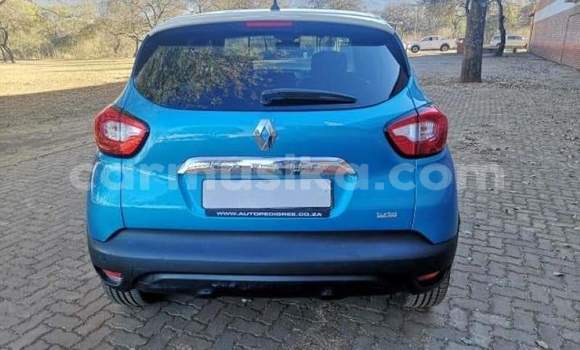 Buy Used Renault Clio Blue Car in Beitbridge in Matabeleland South Buy Used Renault Clio Blue Car in Beitbridge in Matabeleland South