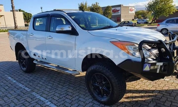 Buy Used Mazda BT-50 White Car in Beitbridge in Matabeleland South Buy Used Mazda BT-50 White Car in Beitbridge in Matabeleland South