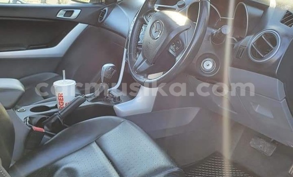 Buy Used Mazda BT-50 White Car in Beitbridge in Matabeleland South Buy Used Mazda BT-50 White Car in Beitbridge in Matabeleland South