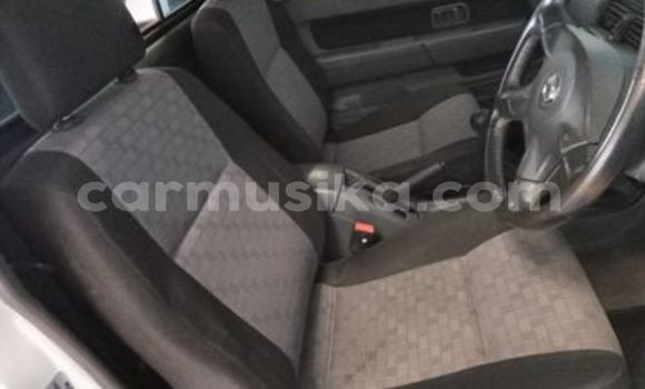 Acheter Occasion Voiture Nissan Hardbody Blanc à Beitbridge, Matabeleland South Acheter Occasion Voiture Nissan Hardbody Blanc à Beitbridge, Matabeleland South