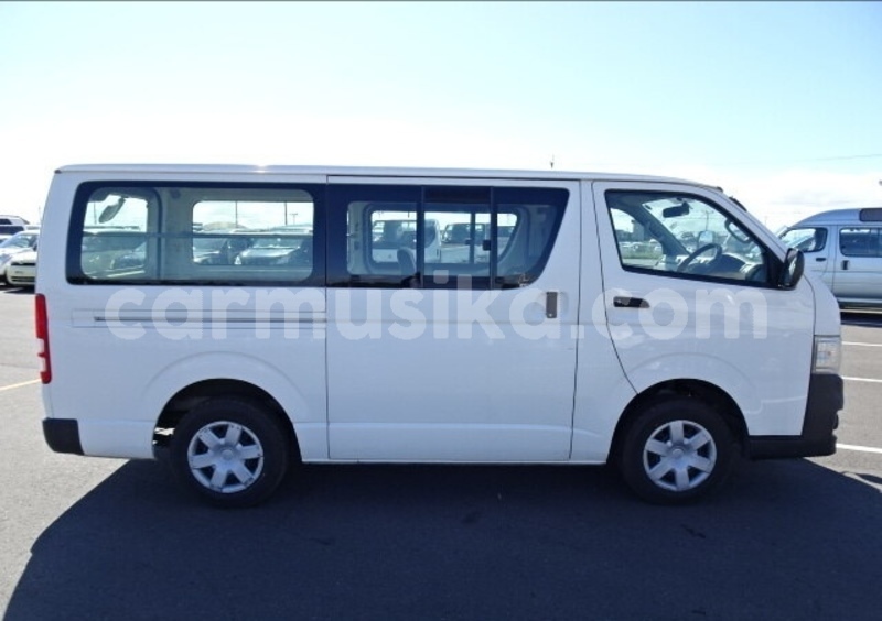 Big with watermark toyota hiace matabeleland south beitbridge 24018