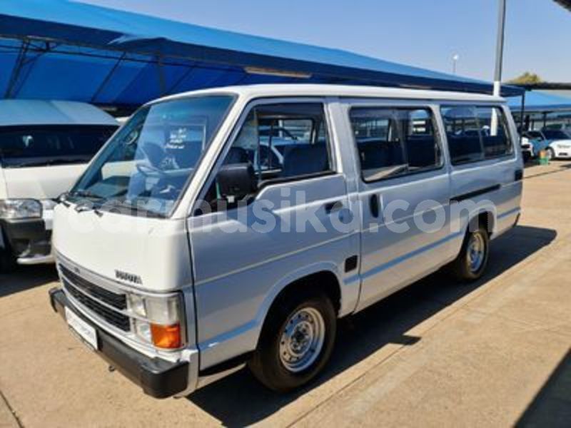 Big with watermark toyota hiace matabeleland south beitbridge 24019