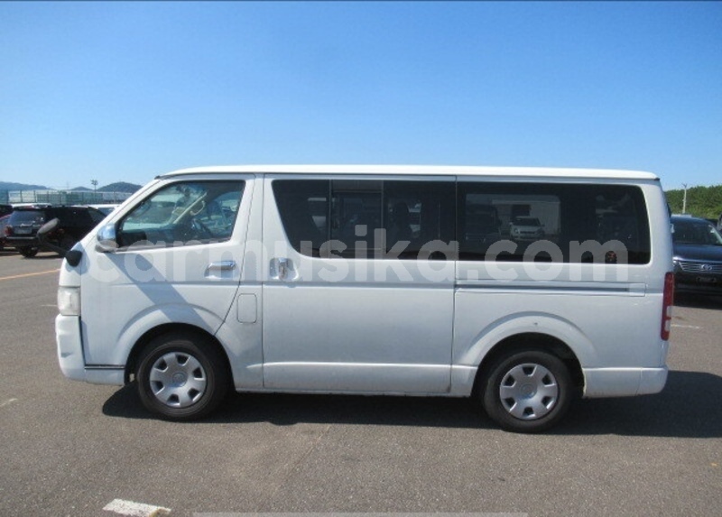 Big with watermark toyota hiace matabeleland south beitbridge 24020