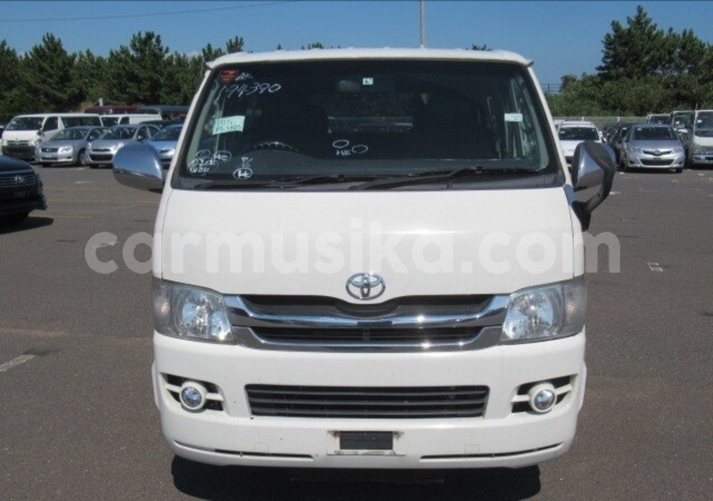 Big with watermark toyota hiace matabeleland south beitbridge 24020