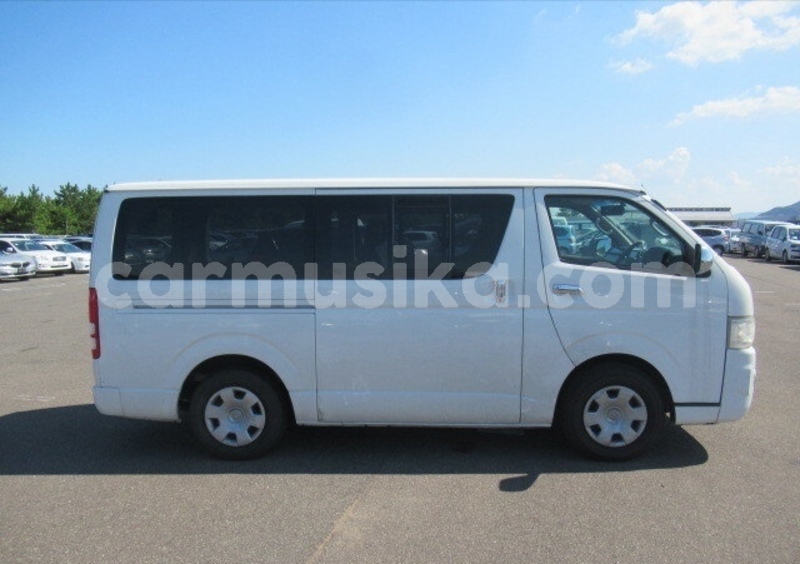 Big with watermark toyota hiace matabeleland south beitbridge 24020