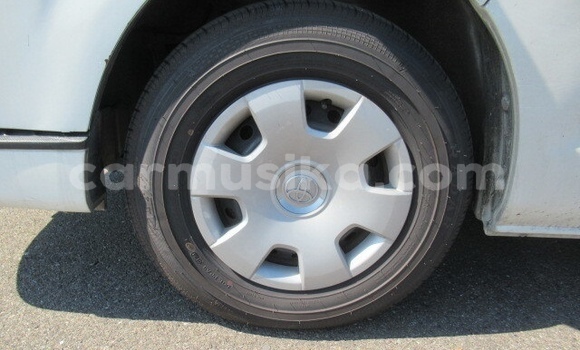 Acheter Occasion Voiture Toyota Hiace Blanc à Beitbridge, Matabeleland South Acheter Occasion Voiture Toyota Hiace Blanc à Beitbridge, Matabeleland South